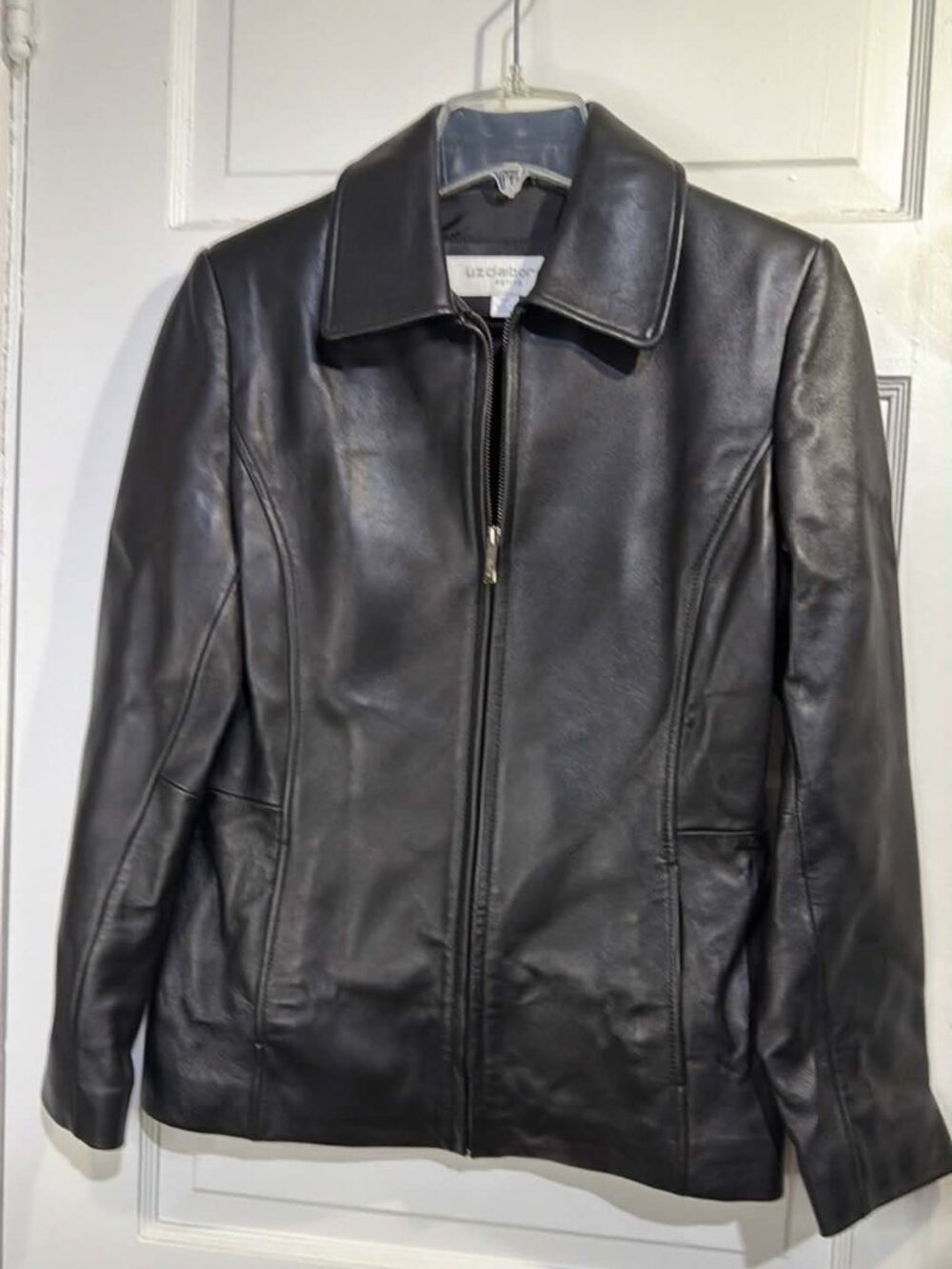 Liz Claiborne SP black leather zip jacket